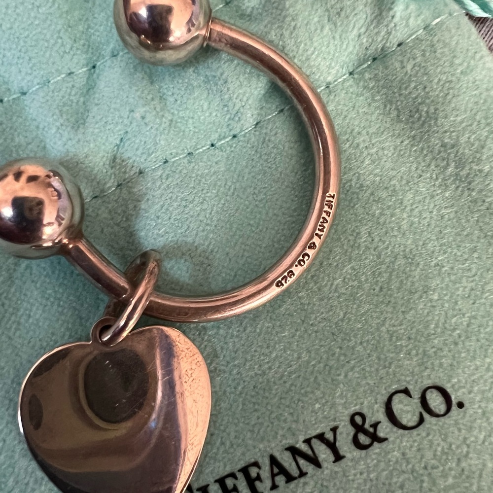 Authentic Tiffany’s Keychain - Picture 3 of 3